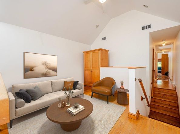 991 W Park Avenue, Long Beach NY 11561
