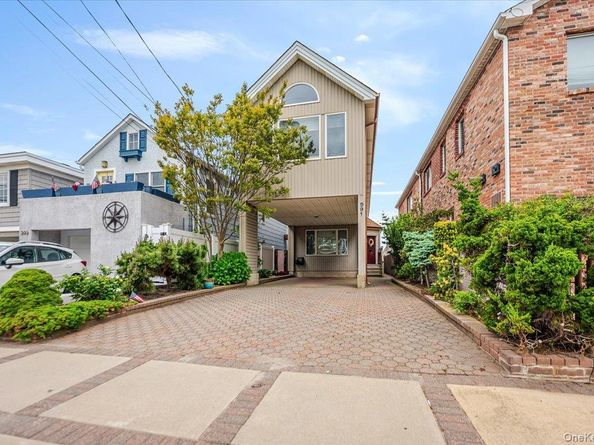 991 W Park Avenue, Long Beach NY 11561