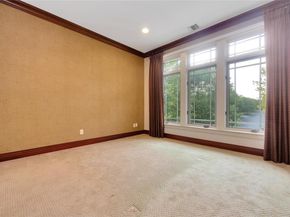 19 Holiday Pond Road, Jericho NY 11753