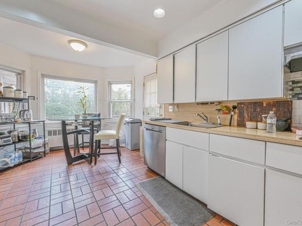 216 Birch Drive, New Hyde Park NY 11040