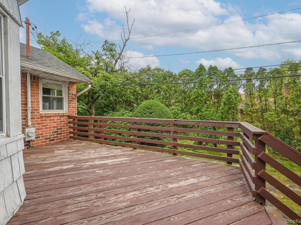 216 Birch Drive, New Hyde Park NY 11040