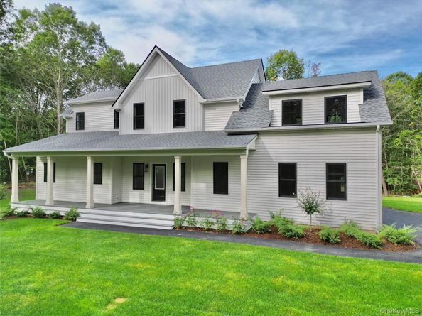 122 Dayton Avenue, Manorville NY 11949