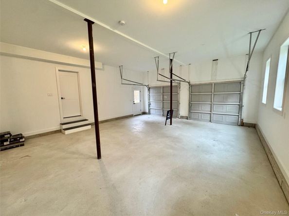 122 Dayton Avenue, Manorville NY 11949