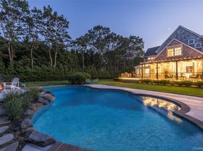 20 Cove Neck Lane, Southampton NY 11968