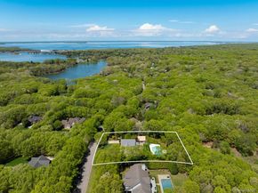 20 Cove Neck Lane, Southampton NY 11968
