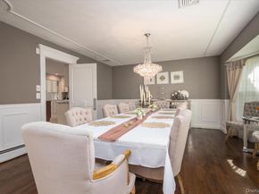 10 Stony Run Court, Dix Hills NY 11746