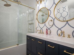 10 Stony Run Court, Dix Hills NY 11746