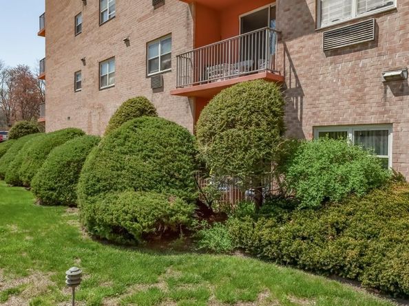 1 Lakeview Drive LL5, Peekskill NY 10566