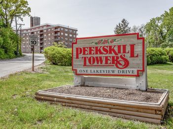 1 Lakeview Drive