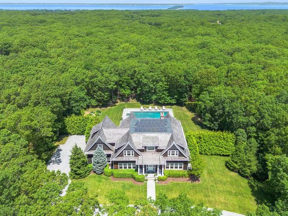 471 Middle Line Highway, Sag Harbor NY 11963