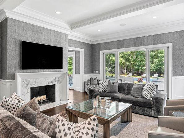 471 Middle Line Highway, Sag Harbor NY 11963