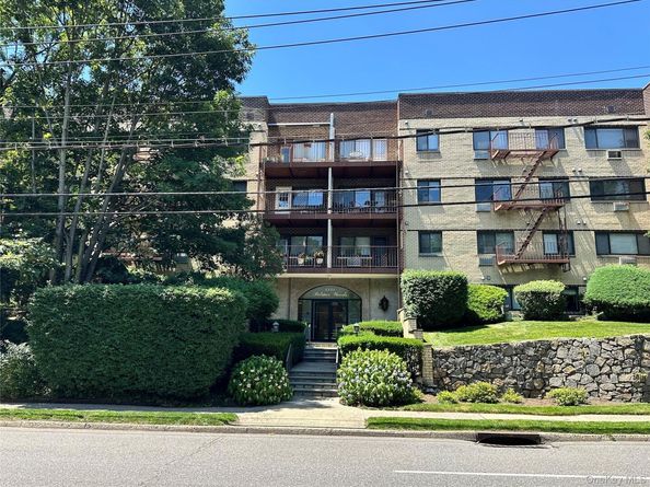 2201 Palmer Avenue 2F, New Rochelle NY 10801