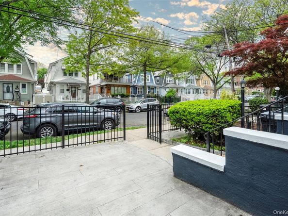 4220 Wickham Avenue, Bronx NY 10466