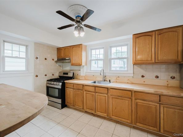 4220 Wickham Avenue, Bronx NY 10466