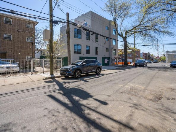 3650 Bronxwood Avenue, Bronx NY 10469