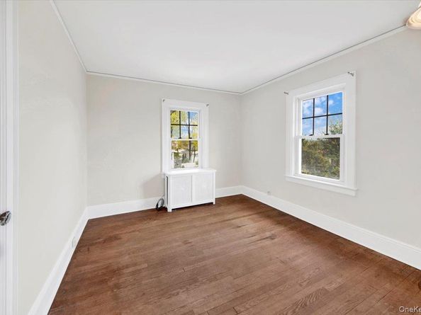 12 Pilgrim Avenue, Yonkers NY 10710