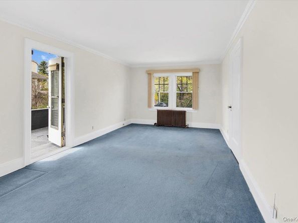 12 Pilgrim Avenue, Yonkers NY 10710