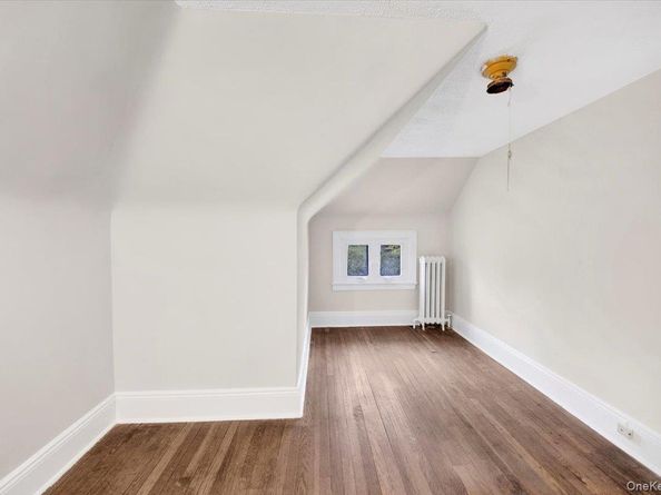 12 Pilgrim Avenue, Yonkers NY 10710