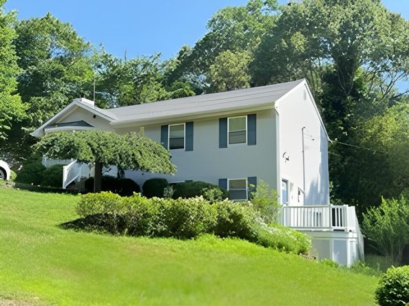 60 Aloma Road, Rocky Point NY 11778