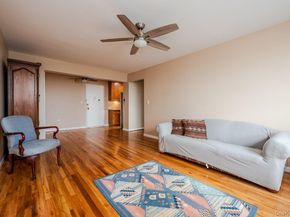 370 W Broadway 4J, Long Beach NY 11561