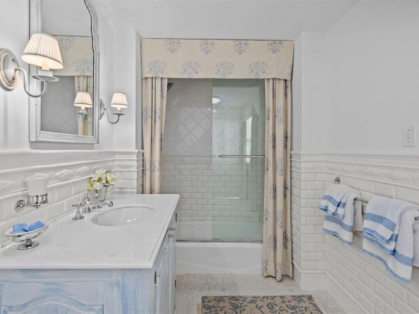 44 Beach Lane, Westhampton Beach NY 11978