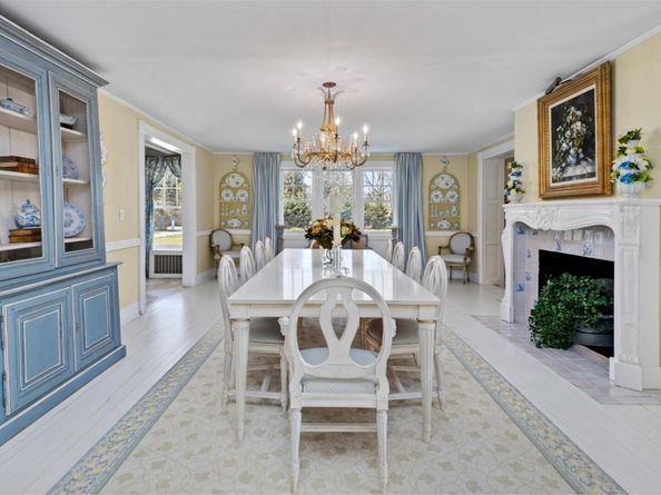 44 Beach Lane, Westhampton Beach NY 11978