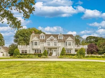 44 Beach Lane
