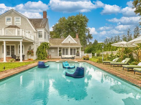 44 Beach Lane, Westhampton Beach NY 11978