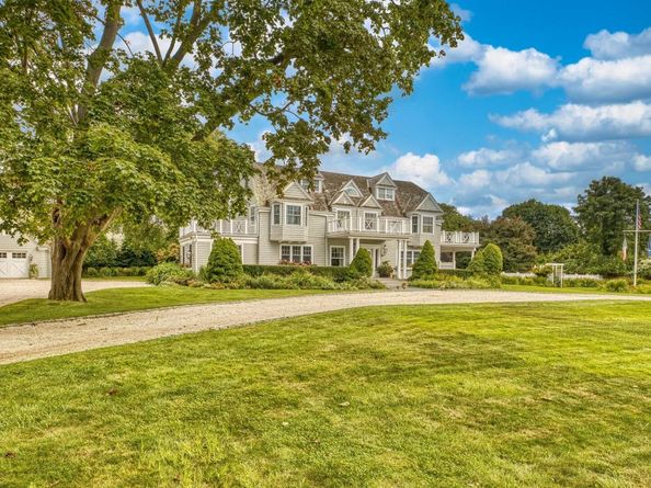 44 Beach Lane, Westhampton Beach NY 11978