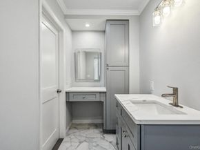 37 Soundview Road, Huntington NY 11743