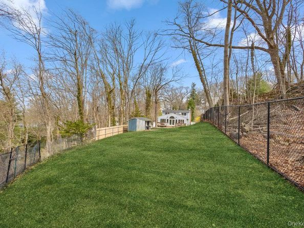 37 Soundview Road, Huntington NY 11743