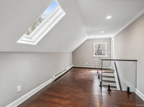 37 Soundview Road, Huntington NY 11743