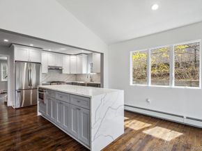 37 Soundview Road, Huntington NY 11743