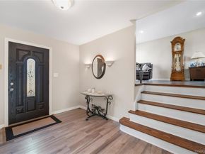 360 Locust Avenue, Oakdale NY 11769