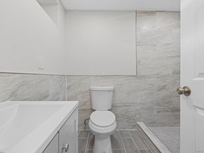 28 Sanford Street, Huntington Station NY 11746