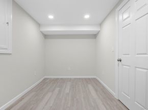 28 Sanford Street, Huntington Station NY 11746