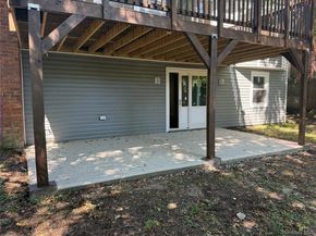 28 Sanford Street, Huntington Station NY 11746