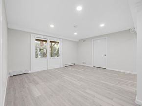 28 Sanford Street, Huntington Station NY 11746