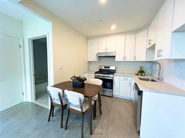 150-23 Barclay Avenue 3H, Flushing NY 11355