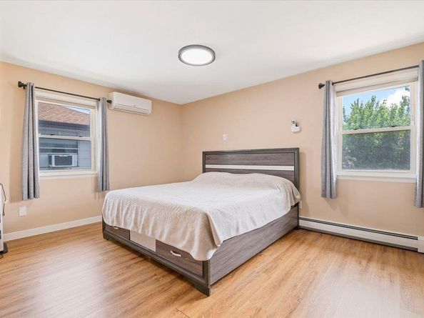 34 Dennis Lane, Bethpage NY 11714