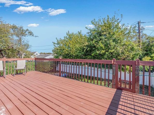 34 Dennis Lane, Bethpage NY 11714