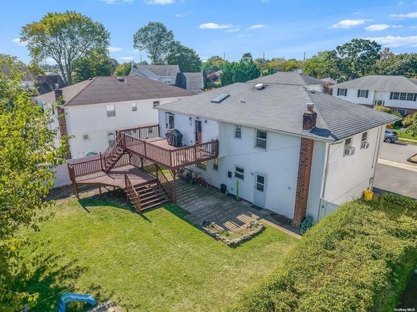 34 Dennis Lane, Bethpage NY 11714