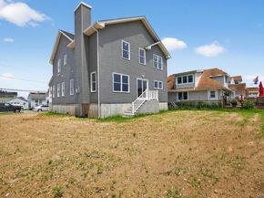 1116 Washington Place, Baldwin Harbor NY 11510