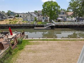 1116 Washington Place, Baldwin Harbor NY 11510