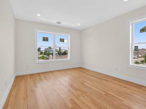 1116 Washington Place, Baldwin Harbor NY 11510
