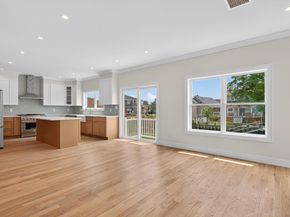 1116 Washington Place, Baldwin Harbor NY 11510