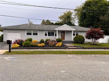 2 Merritt Lane