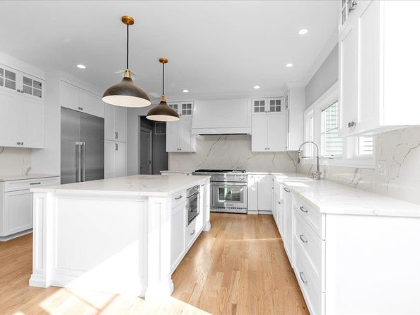 17 Madison Avenue, Jericho NY 11753