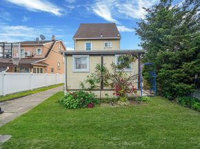 8511 169th Street, Jamaica Hills NY 11432