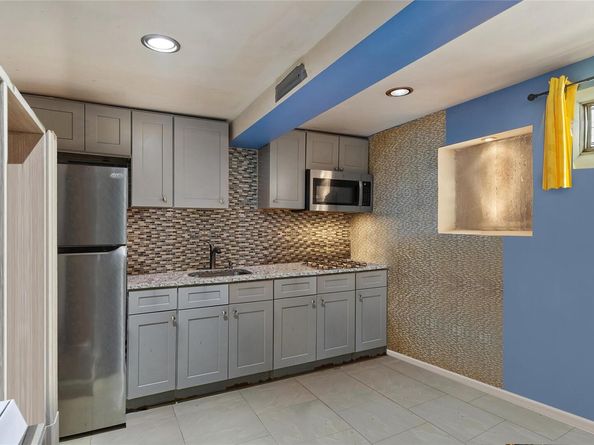 4318 Edson Avenue, Bronx NY 10466